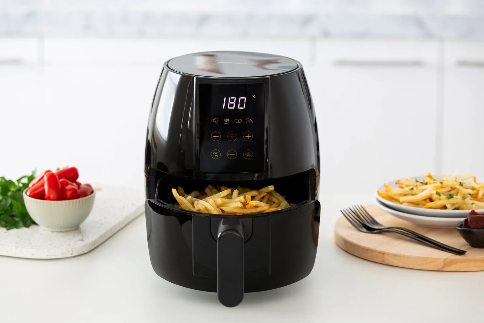 3L Digital Air Fryer with 200 C, Non-Stick & Removable Basket