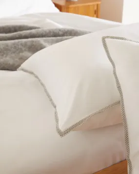 Foxford Trim Pillowcase