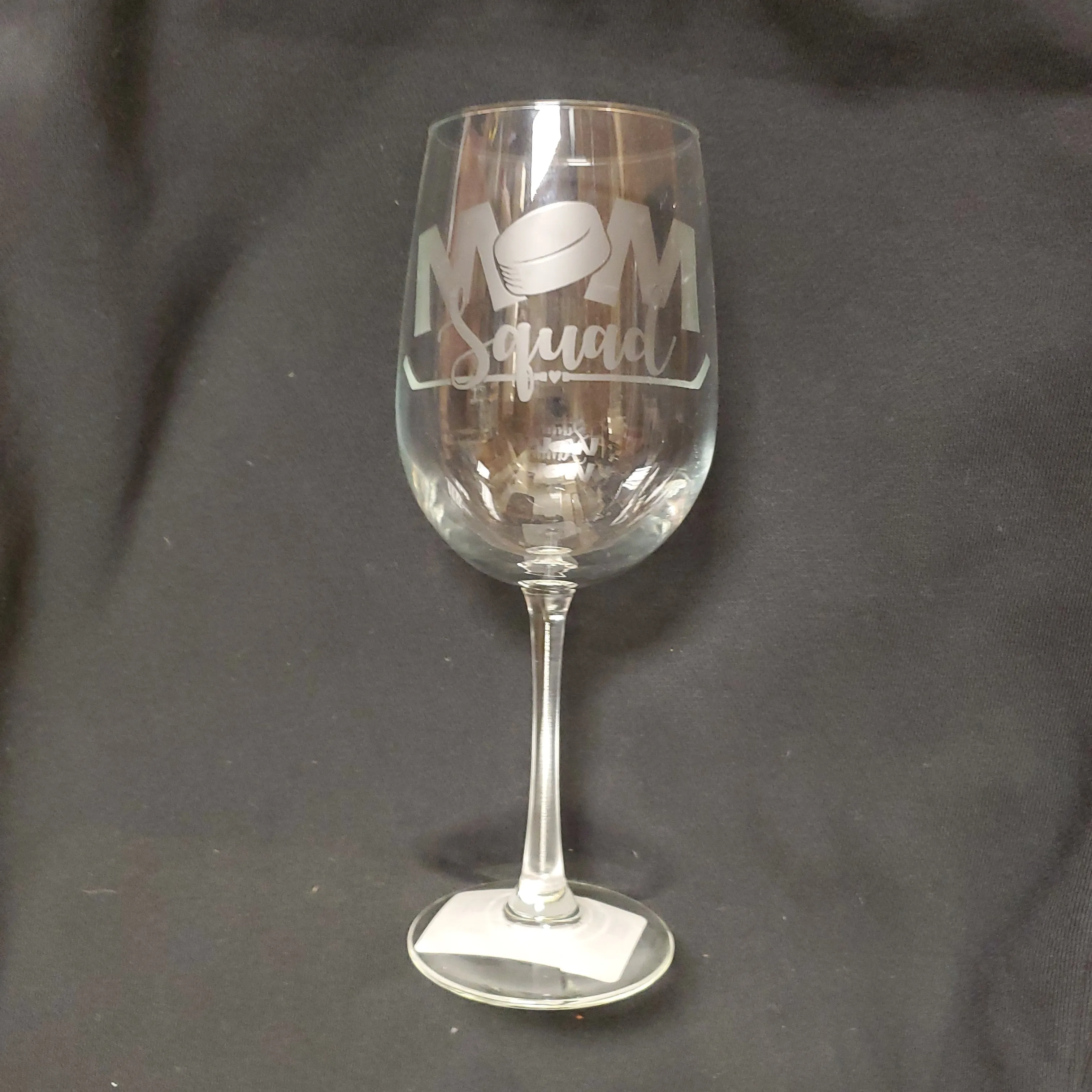 Hockey Mom 9 Inch Wine Glass