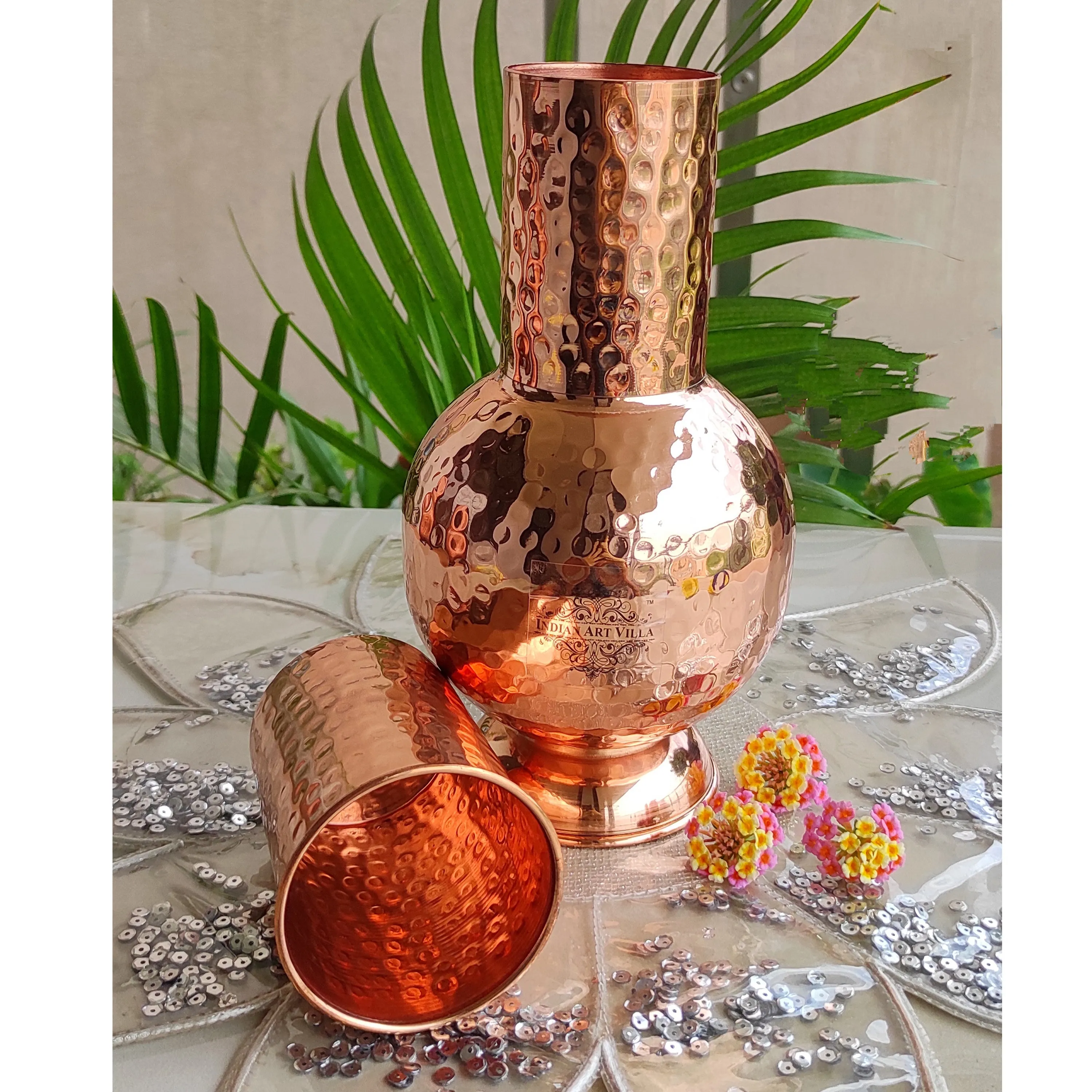 IndianArtVilla Pure Copper Surai Design Bedroom water Bottle With Inbuilt Glass, Drinkware