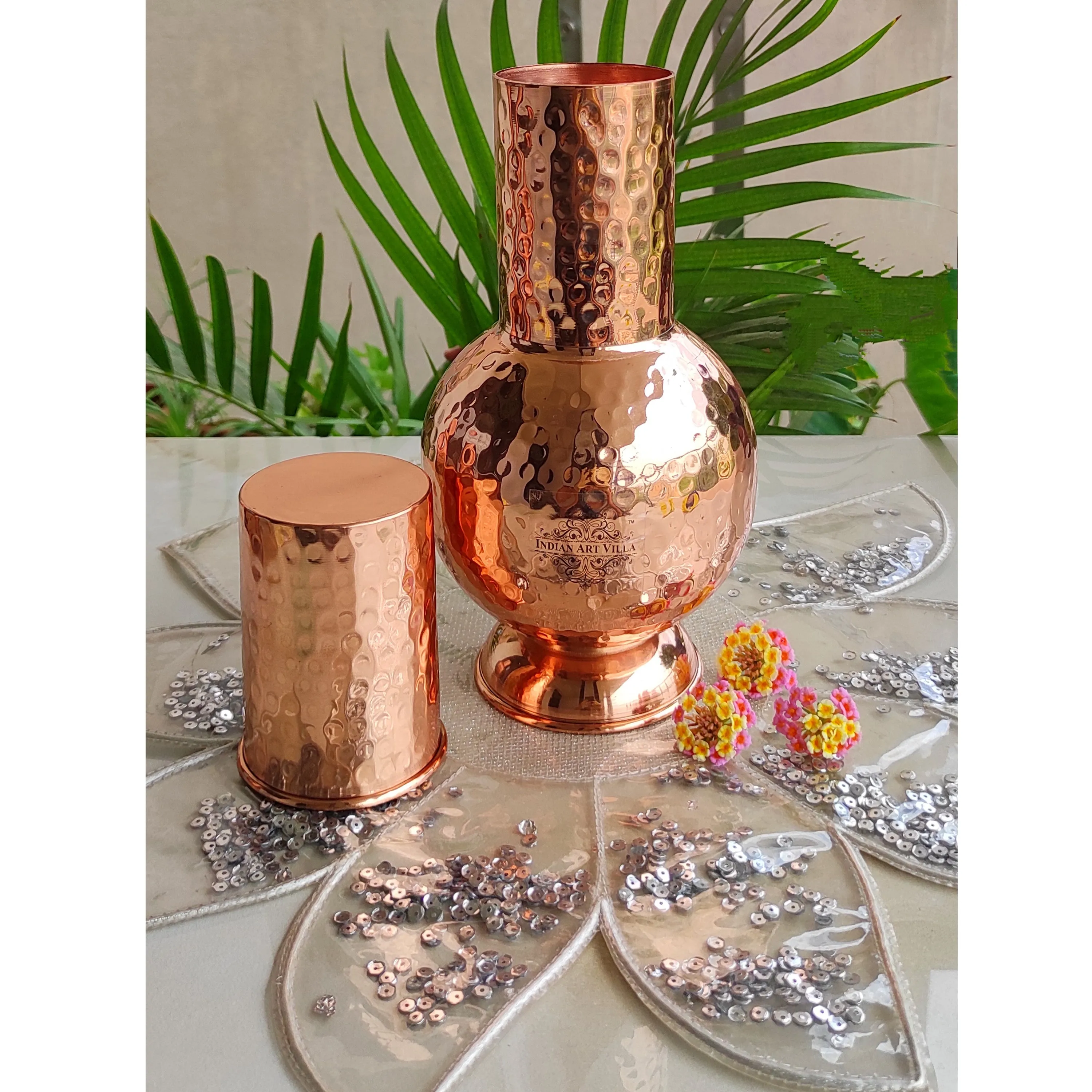 IndianArtVilla Pure Copper Surai Design Bedroom water Bottle With Inbuilt Glass, Drinkware