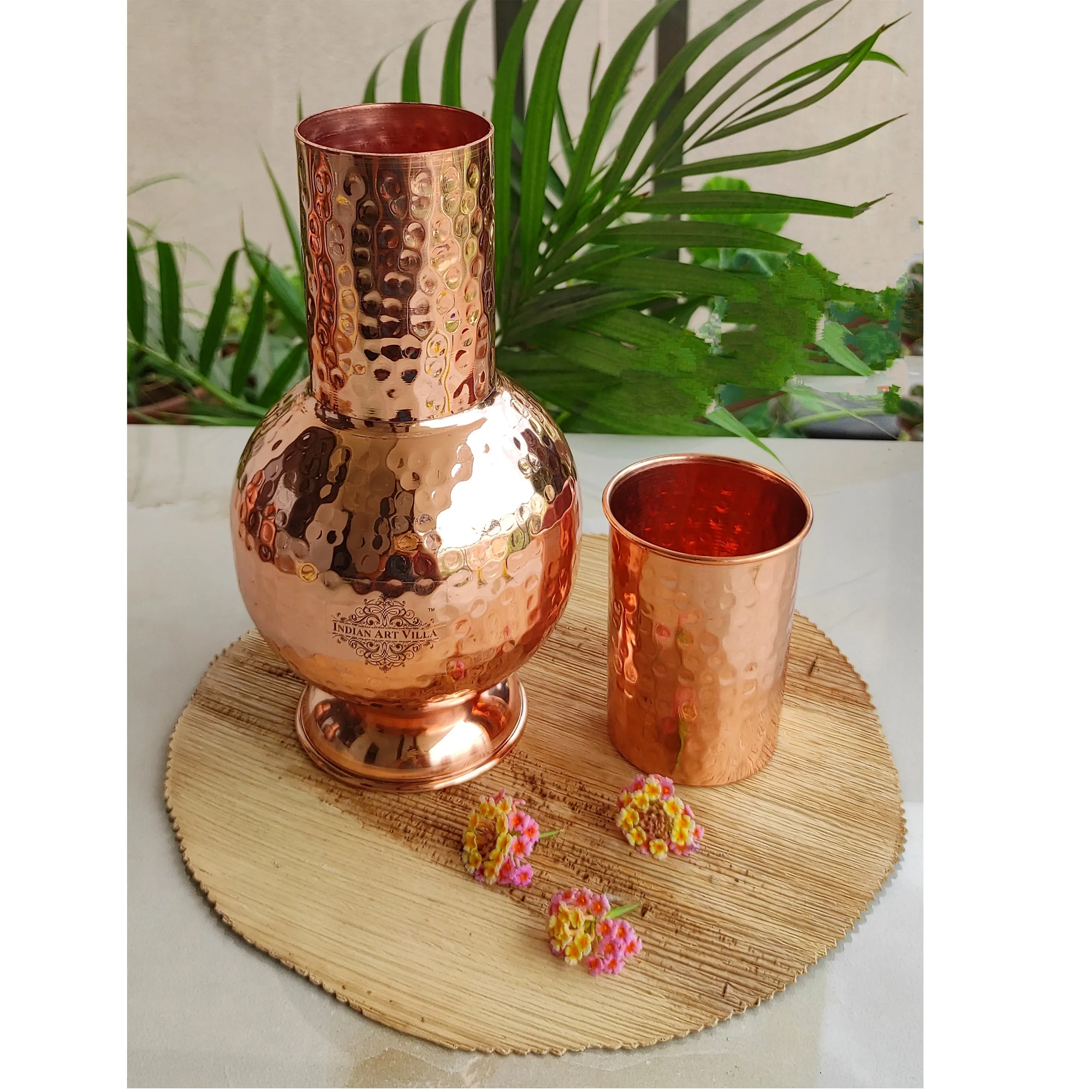 IndianArtVilla Pure Copper Surai Design Bedroom water Bottle With Inbuilt Glass, Drinkware