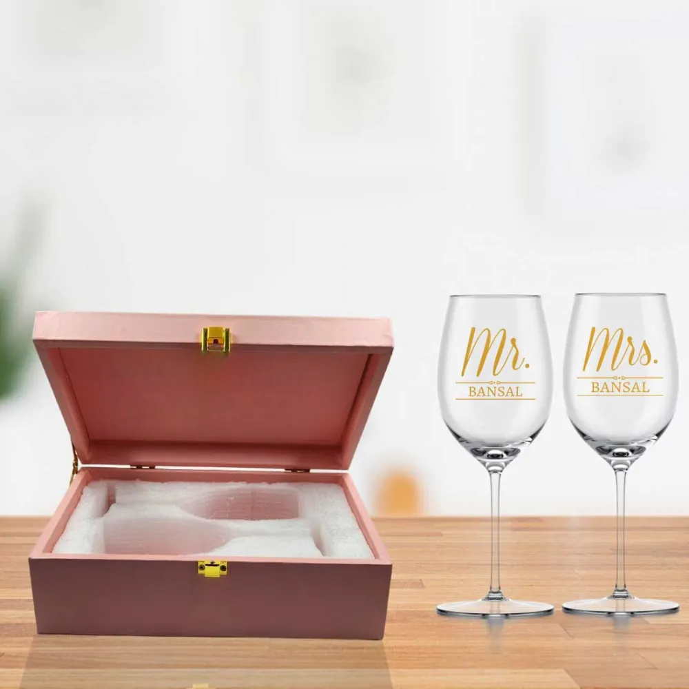 Mr and Mrs Wine Glass With Gift Box Set of 2