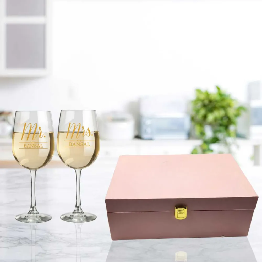 Mr and Mrs Wine Glass With Gift Box Set of 2