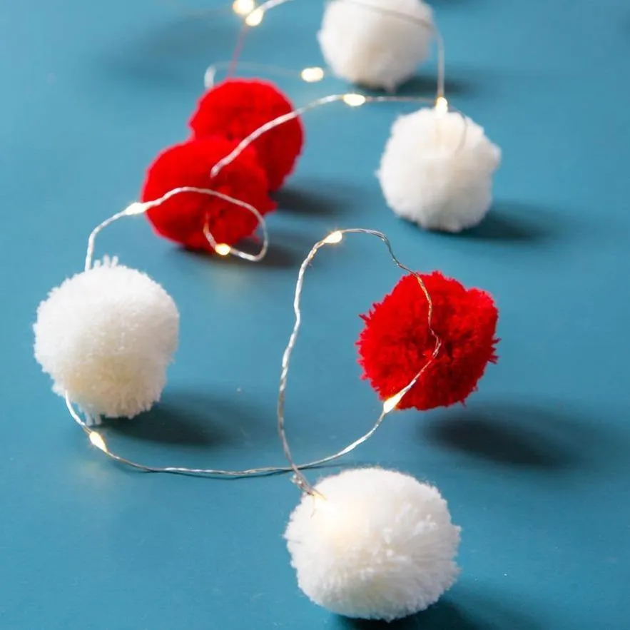 Red And White Pompom Lights - 2m, 20 LEDs