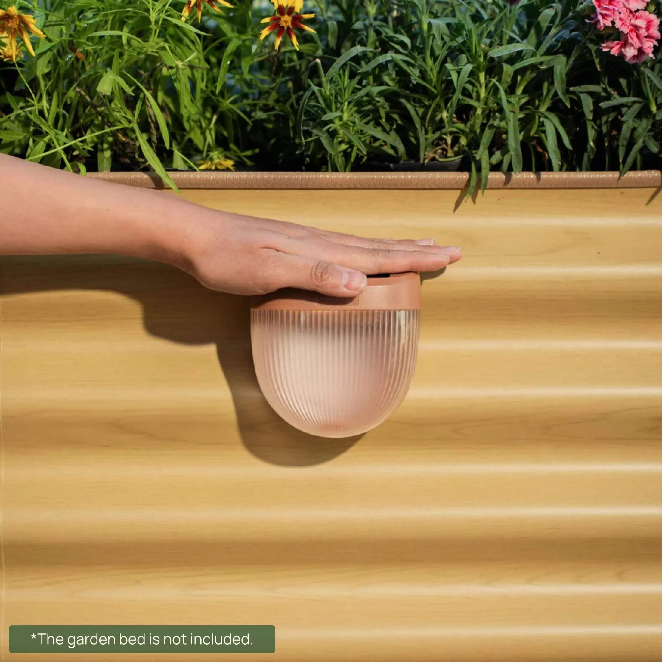 Rippled Solar Garden Light