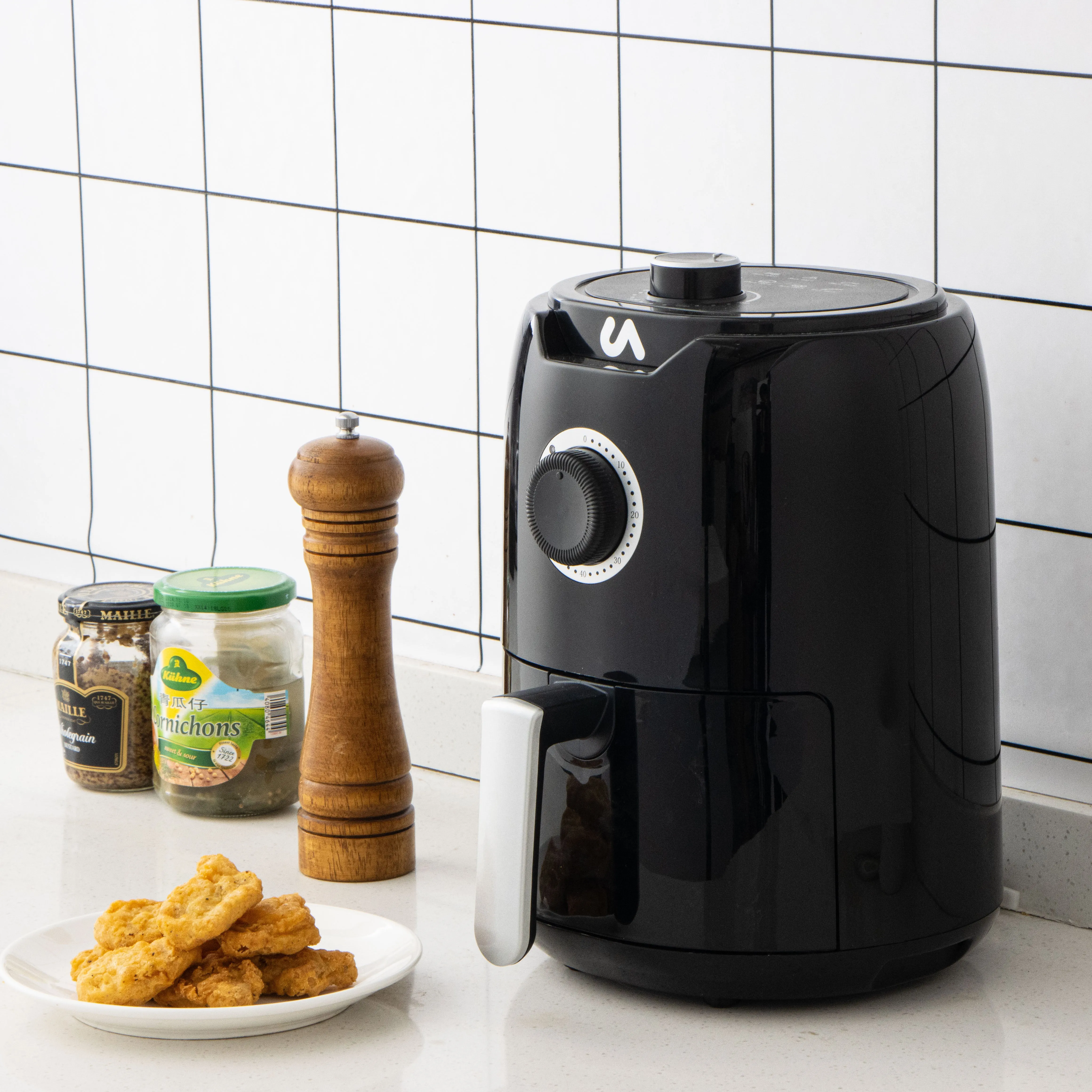 Uber Appliance Air Fryer Mini PFOA/PTFE Free Ceramic non stick - 2Qt